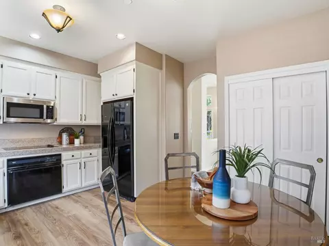 753 Pearl Bailey Ct, Windsor, CA 95492 photo 13