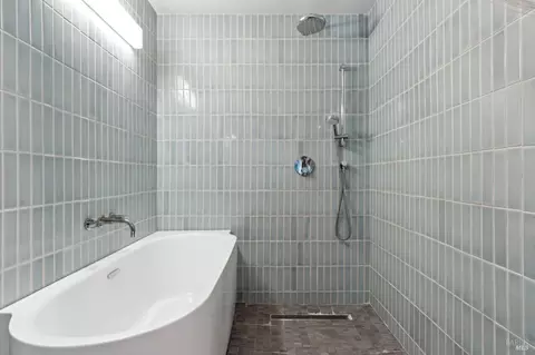 Bath - 119 Bretano Way, Greenbrae, CA 94904 photo 6 of 7
