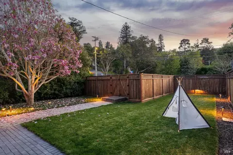 Exterior - 597 Ethel Ave, Mill Valley, CA 94941 photo 3 of 9