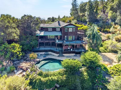 7490 Walnut Ln, Lower Lake, CA 95457