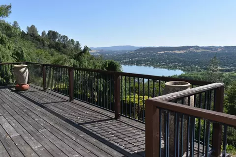 7490 Walnut Ln, Lower Lake, CA 95457