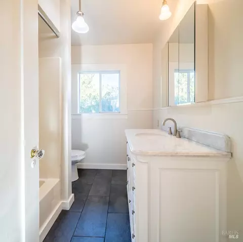 Bath - 1121 Ohio St, Vallejo, CA 94590 photo 1 of 3