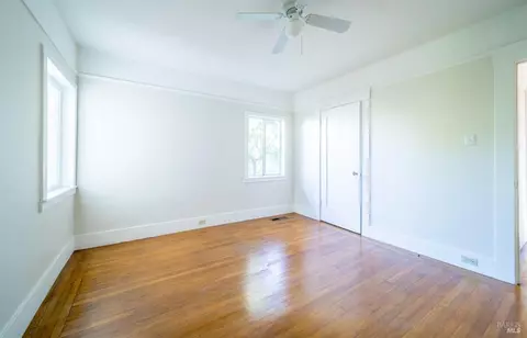 Bedroom - 1121 Ohio St, Vallejo, CA 94590 photo 2 of 3