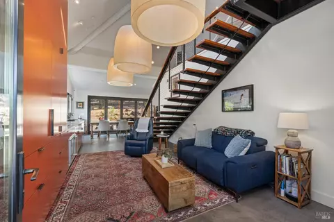 Living - 4395 Pine Flat Rd, Healdsburg, CA 95448 photo 6 of 8