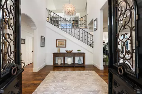 Entry Way - 4395 Pine Flat Rd, Healdsburg, CA 95448 photo 1 of 7