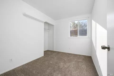 Bedroom - 31 Front St #E, Healdsburg, CA 95448 photo 3 of 6