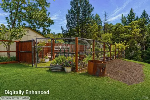 Exterior - 26845 Poppy Dr, Willits, CA 95490 photo 11 of 15