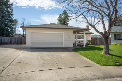 775 Cahill Ct, Dixon, CA 95620 photo 4