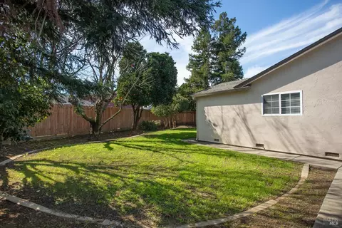 775 Cahill Ct, Dixon, CA 95620 photo 38