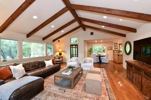 2120 Grove St, Sonoma, CA 95476
