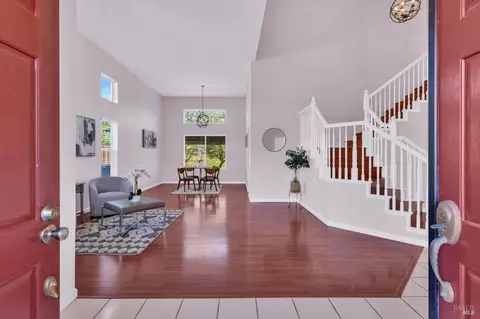 Entry Way - 1014 Sandhurst Dr, Vallejo, CA 94591 photo 1 of 4