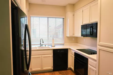 9147 Benny Goodman Way, Windsor, CA 95492 photo 15