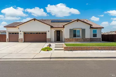 1200 Tufts Ln, Dixon, CA 95620