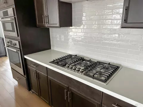 Kitchen - 701 Castle St, Oakley, CA 94561 photo 2 of 6
