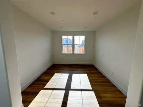 Living - 701 Castle St, Oakley, CA 94561 photo 1 of 6
