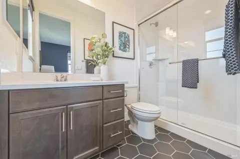 Bath - 701 Castle St, Oakley, CA 94561 photo 5 of 5