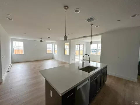 Living - 701 Castle St, Oakley, CA 94561 photo 2 of 6