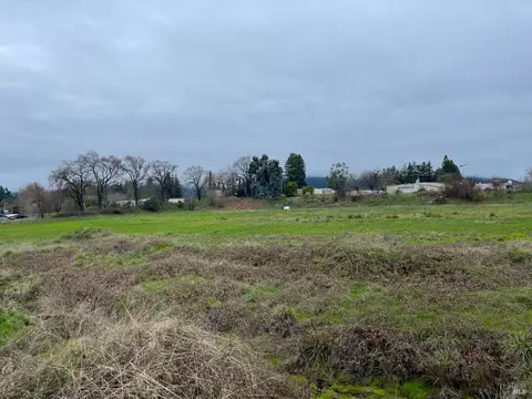 1 Ford Rd, Ukiah, CA 95482 photo 4