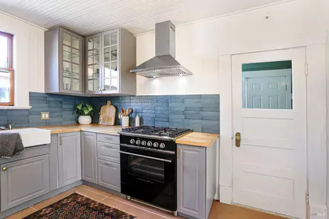 Kitchen - 229-231 Bodega Ave, Petaluma, CA 94952 photo 2 of 2