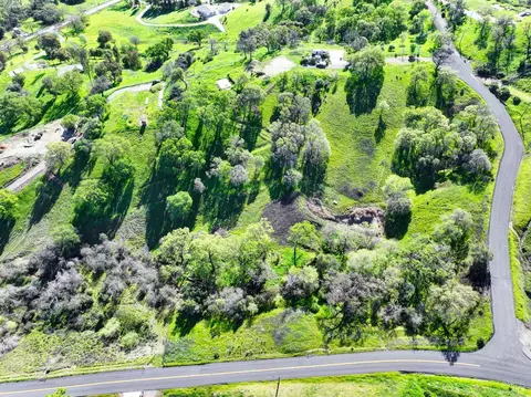 6969 Oak Tree Trl, Vacaville, CA 95688