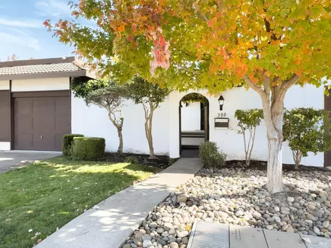 380 Las Casitas Ct, Sonoma, CA 95476