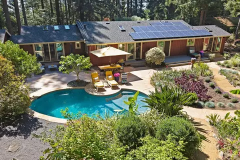 Exterior - 17600 Willow Creek Rd, Occidental, CA 95465 photo 11 of 44