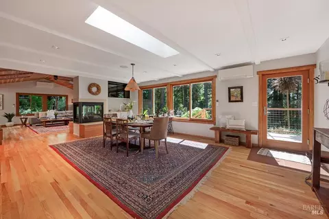 Dining - 17600 Willow Creek Rd, Occidental, CA 95465 photo 2 of 8
