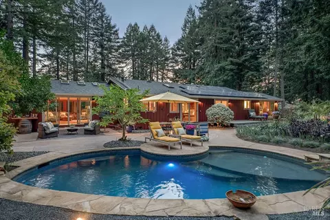 Exterior - 17600 Willow Creek Rd, Occidental, CA 95465 photo 41 of 44
