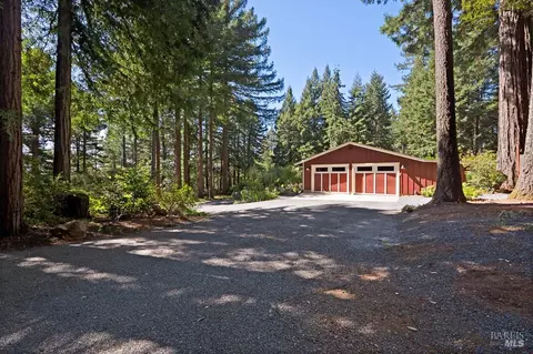 Exterior - 17600 Willow Creek Rd, Occidental, CA 95465 photo 6 of 44
