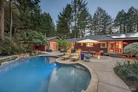 Exterior - 17600 Willow Creek Rd, Occidental, CA 95465 photo 42 of 44