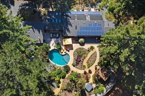 Exterior - 17600 Willow Creek Rd, Occidental, CA 95465 photo 43 of 44