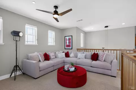 Entry Way - 627 Beyers St, Oakley, CA 94561 photo 1 of 2