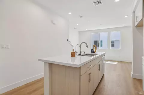 Kitchen - 1761 Capulet Dr, Milpitas, CA 95035 photo 3 of 5