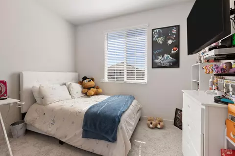 Bedroom - 2874 Shaver St, Fairfield, CA 94533 photo 7 of 8