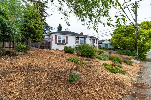 Exterior - 122 Fleming Ave, Vallejo, CA 94590 photo 5 of 45