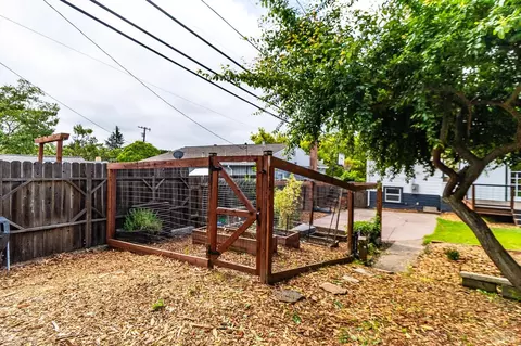 Exterior - 122 Fleming Ave, Vallejo, CA 94590 photo 38 of 45