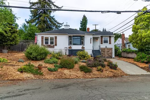 Exterior - 122 Fleming Ave, Vallejo, CA 94590 photo 3 of 45