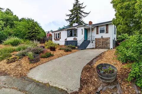 Exterior - 122 Fleming Ave, Vallejo, CA 94590 photo 7 of 45