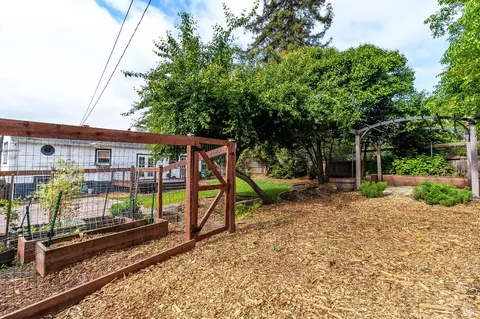 Exterior - 122 Fleming Ave, Vallejo, CA 94590 photo 40 of 45