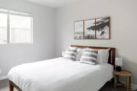 Bedroom - 244 Woodhill Dr, Redding, CA 96003 photo 13 of 13