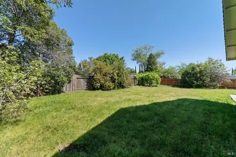 Exterior - 244 Woodhill Dr, Redding, CA 96003 photo 7 of 13