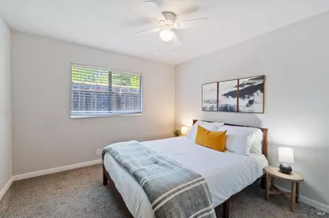 Bedroom - 244 Woodhill Dr, Redding, CA 96003 photo 3 of 13