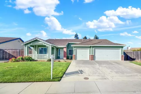 675 Brians Way, Dixon, CA 95620