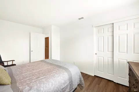 Bedroom - 675 Brians Way, Dixon, CA 95620 photo 3 of 7