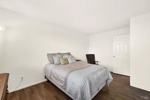 Bedroom - 675 Brians Way, Dixon, CA 95620 photo 2 of 7