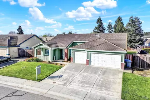 View/Area - 675 Brians Way, Dixon, CA 95620 photo 1 of 7