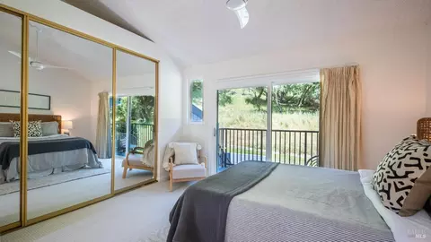 Bedroom - 8 Ace Ct, Fairfax, CA 94930 photo 2 of 2