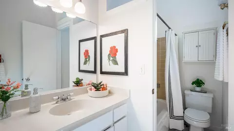 Bath - 8 Ace Ct, Fairfax, CA 94930 photo 1 of 2