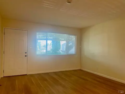 Living - 1930 L Ellenburg St, Vallejo, CA 94590 photo 3 of 5