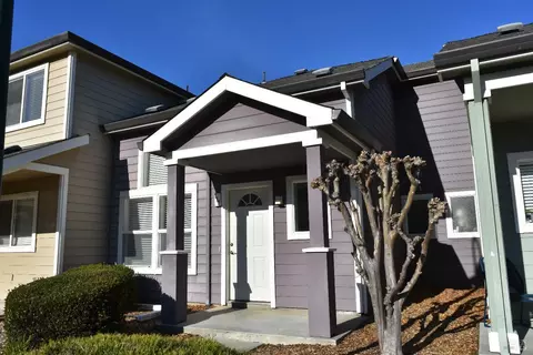 112 Treadway Ct, Cloverdale, CA 95425